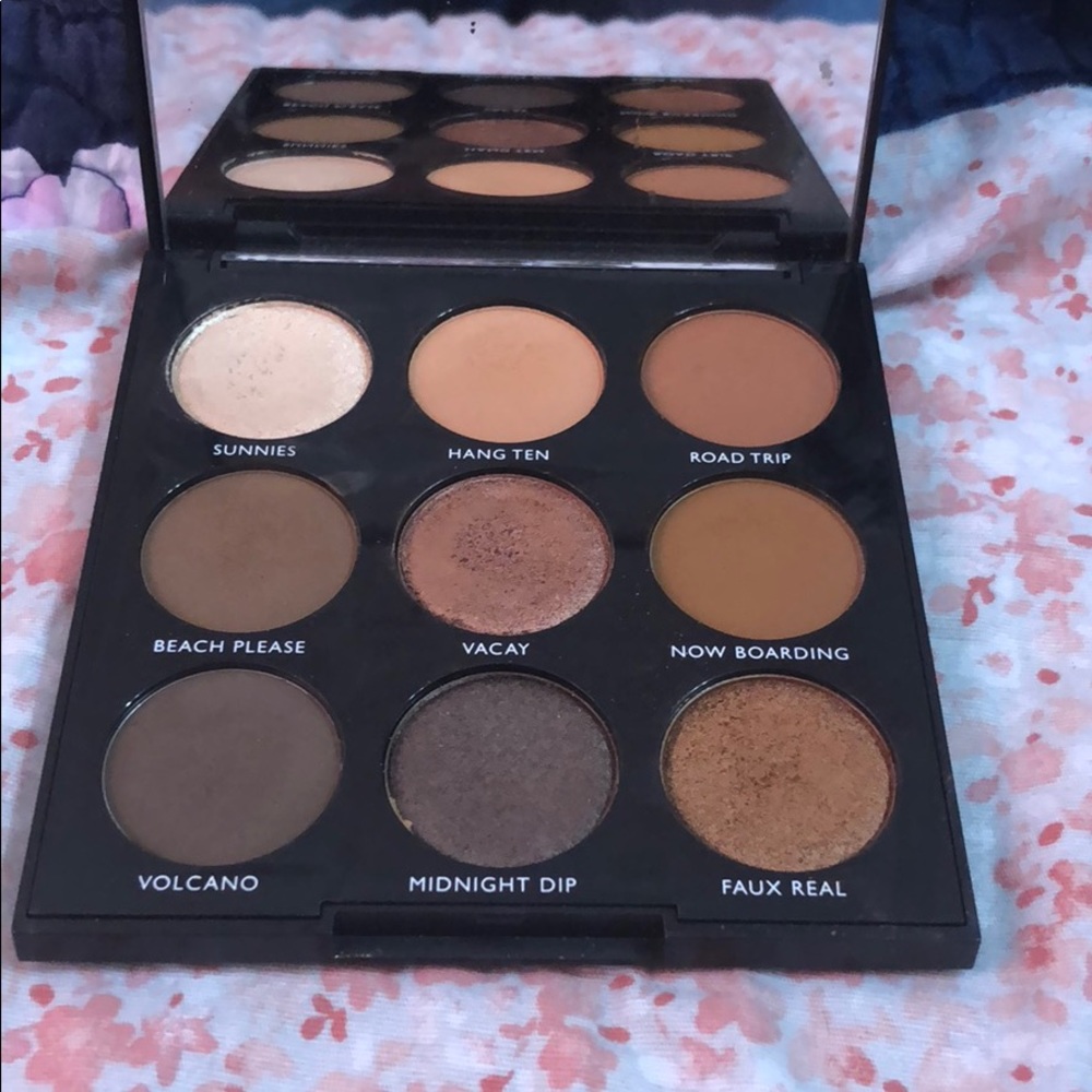 Morphe 9 piece eyeshadow palette
